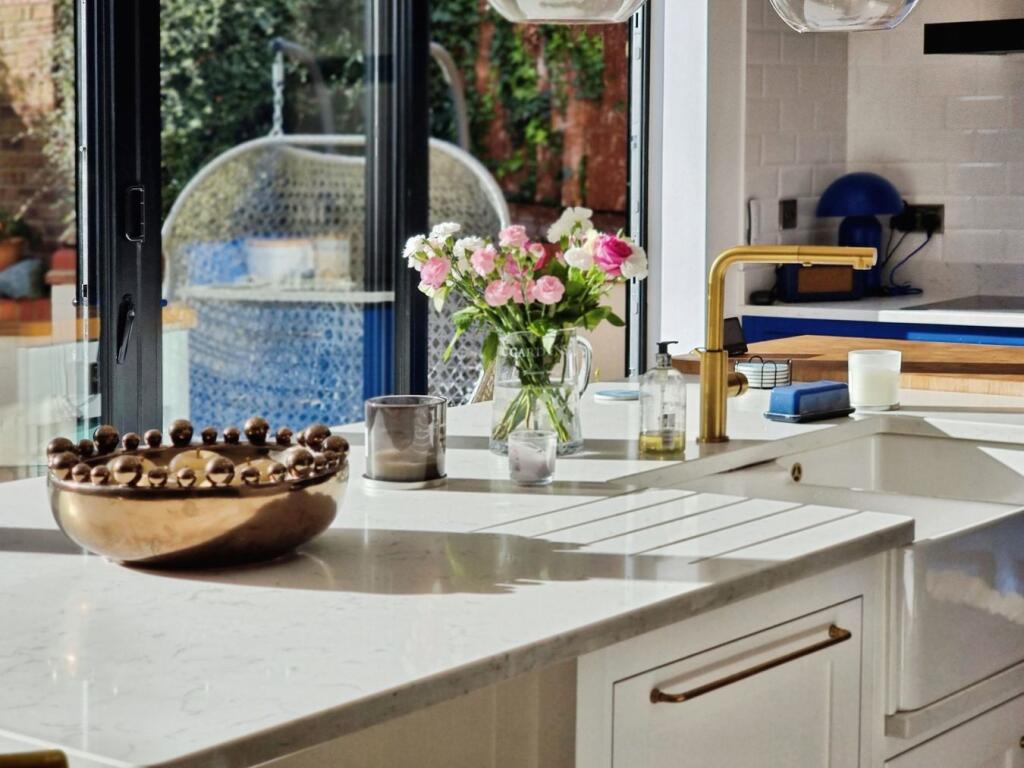 House in Clophill, Central Bedfordshire - View 5