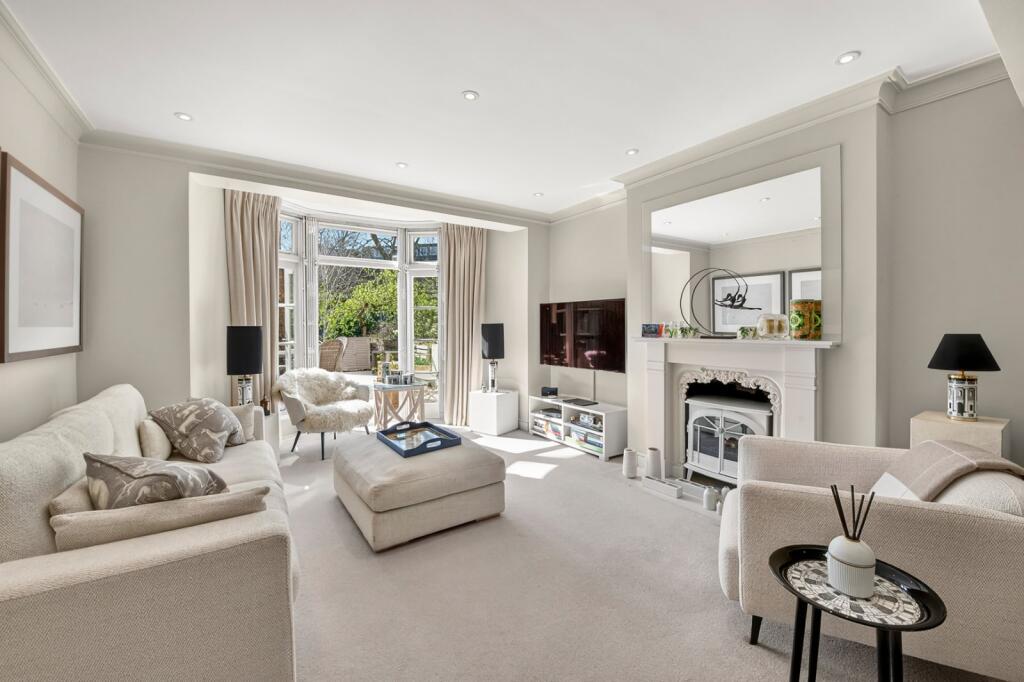 Main image of property: Randolph Avenue,
Little Venice, W9
