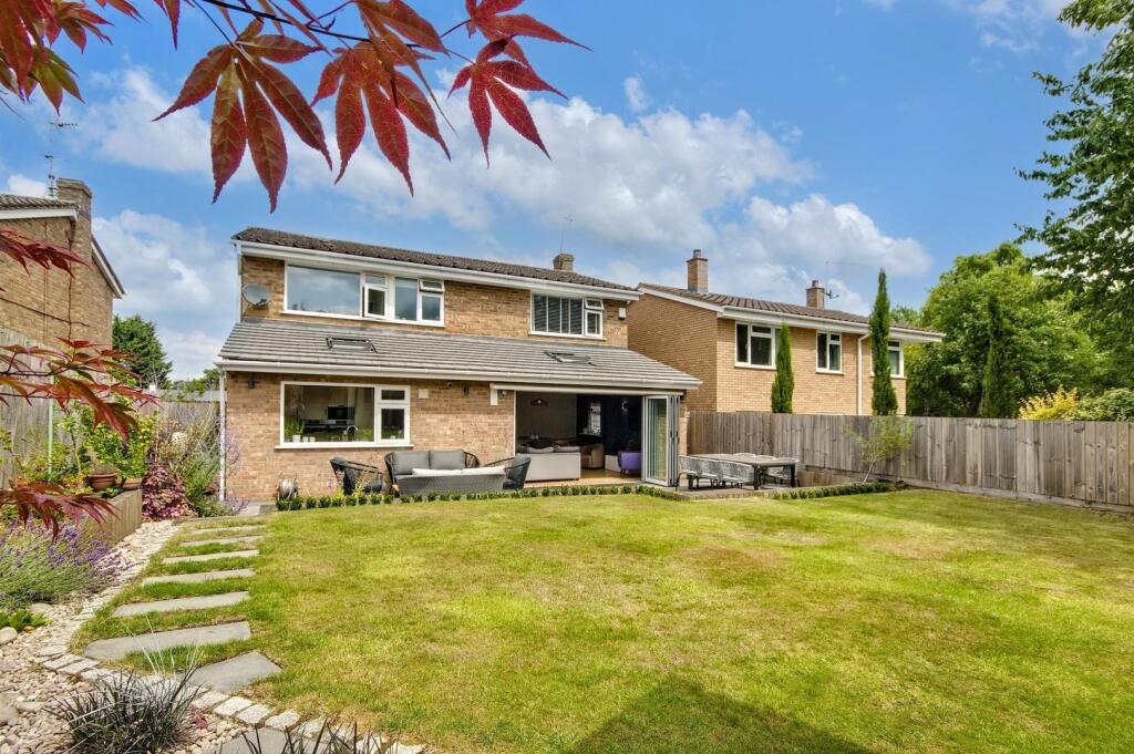 Devonshire Close, Boughton, Northampton – pohled 4