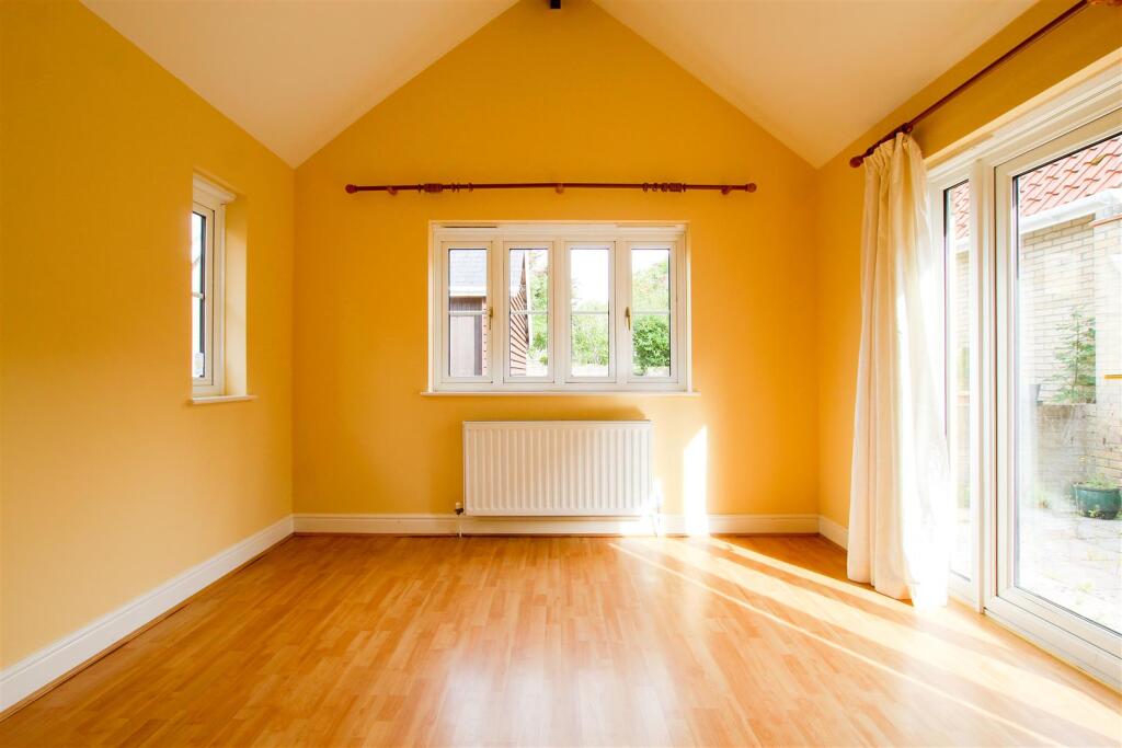 House in East Cambridgeshire, Cheveley - View 5