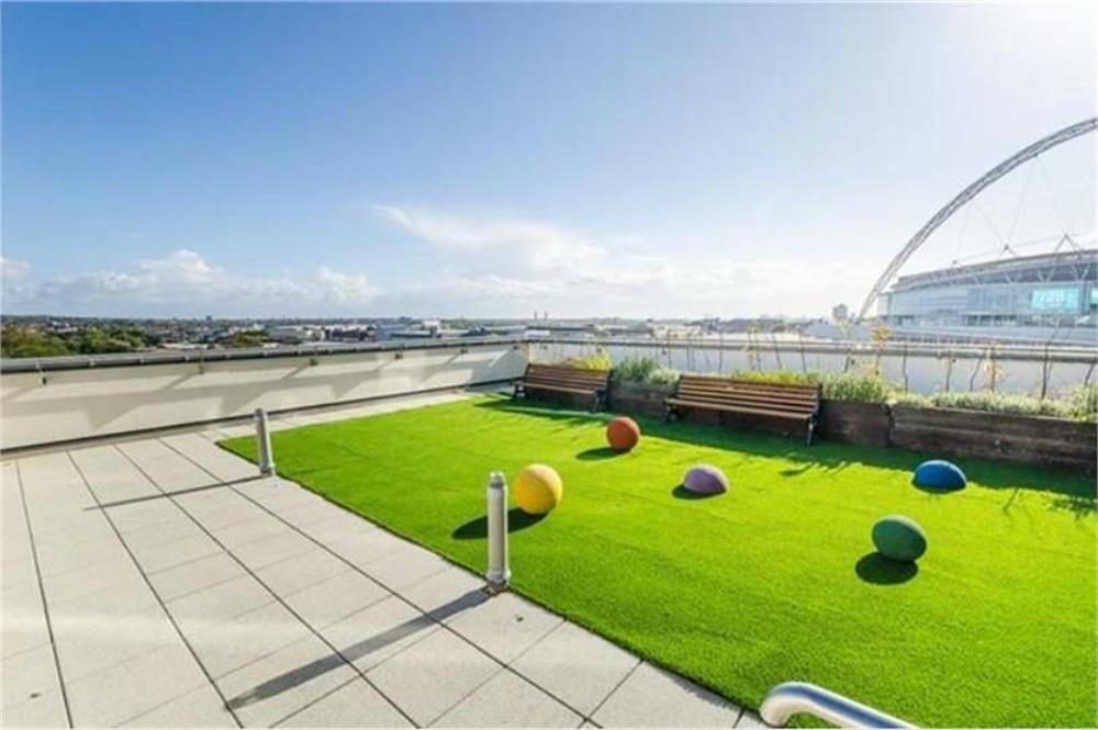 Apartment in Harrow - View 5