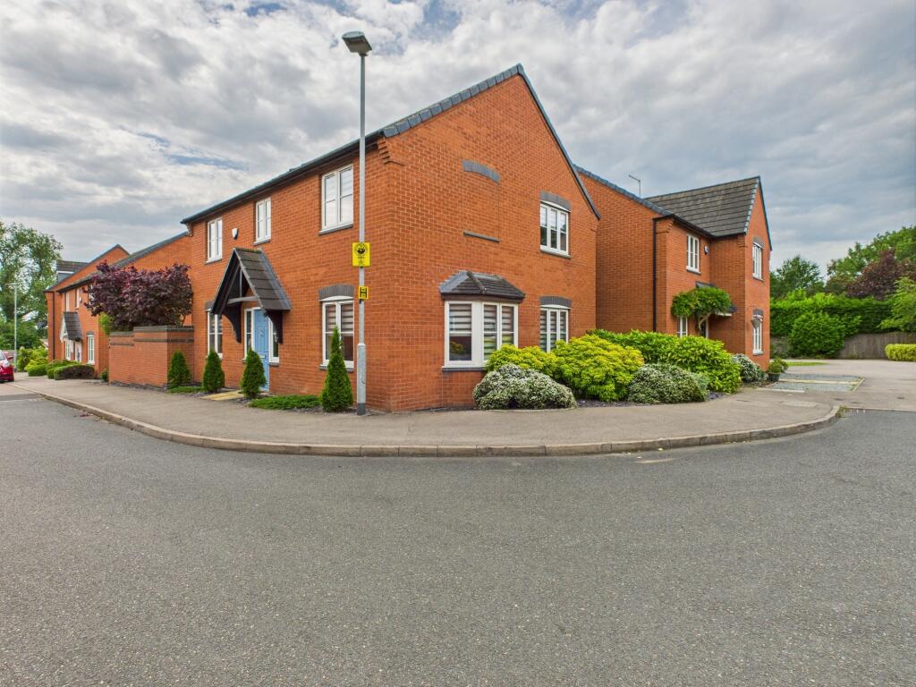 Main image of property: Frezenberg Close, Burbage, LE10