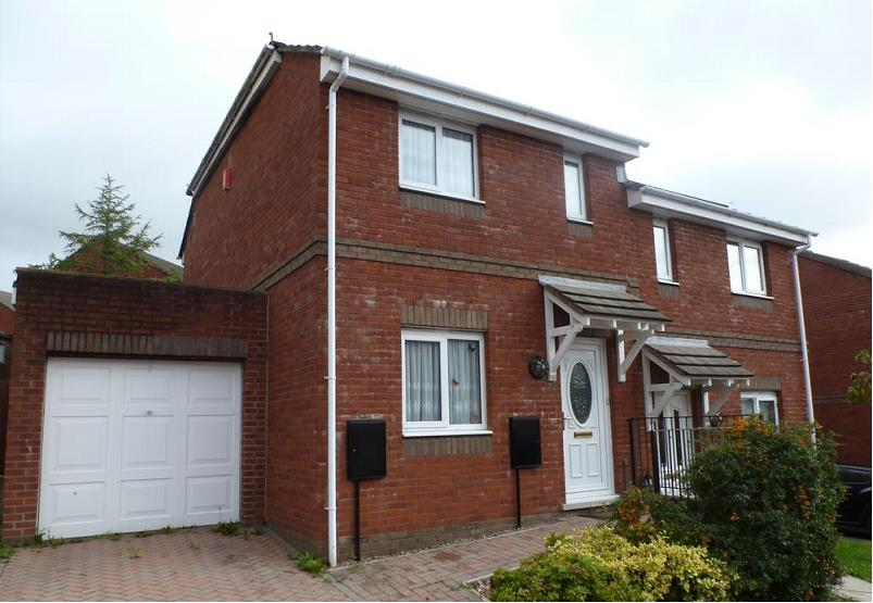 Main image of property: Plympton, PL7