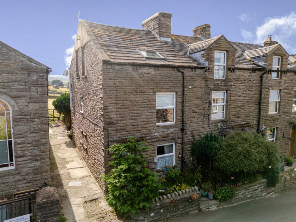Main image of property: 6 Prospect View, Burtersett