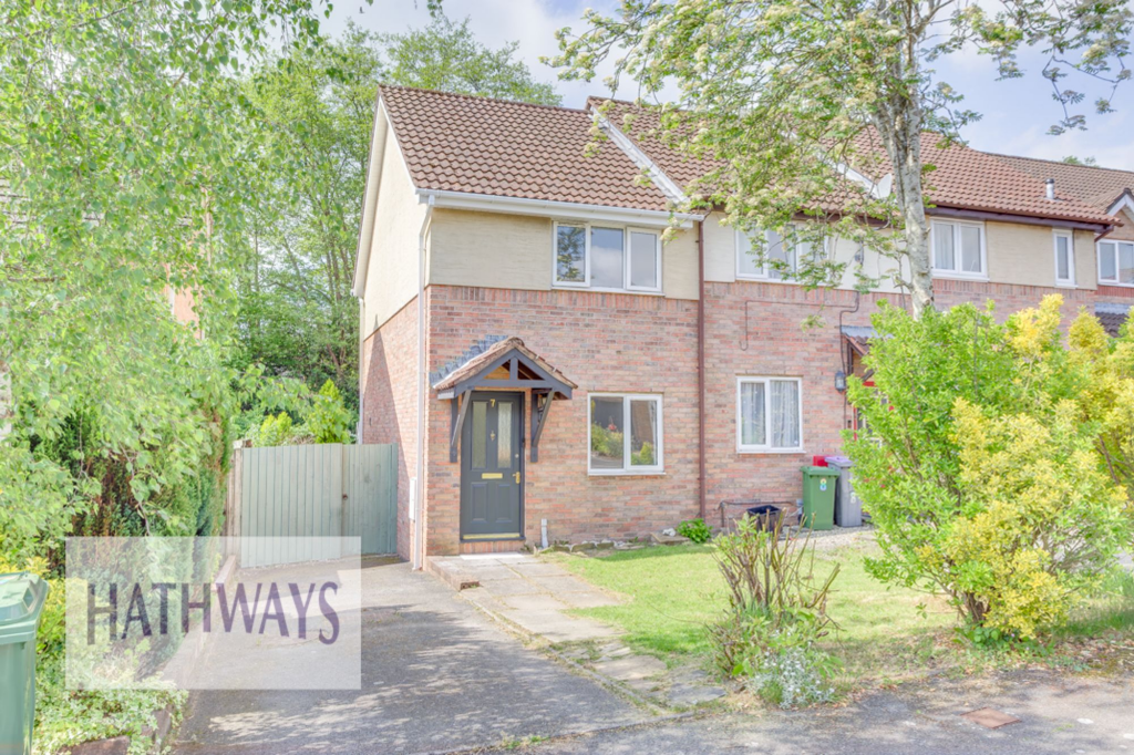 2-bed terraced on Dean Court, Henllys, NP44, £200,000