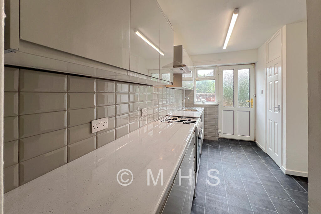 House in Leeds, West Yorkshire - View 5