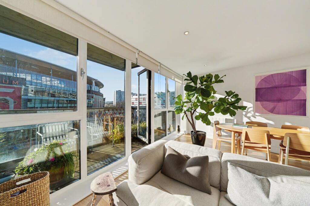 Main image of property: Drayton Park, London, N5