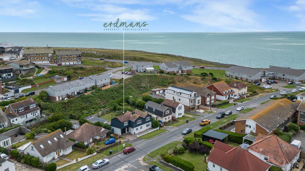 Bannings Vale, Saltdean, BN2 photo 2