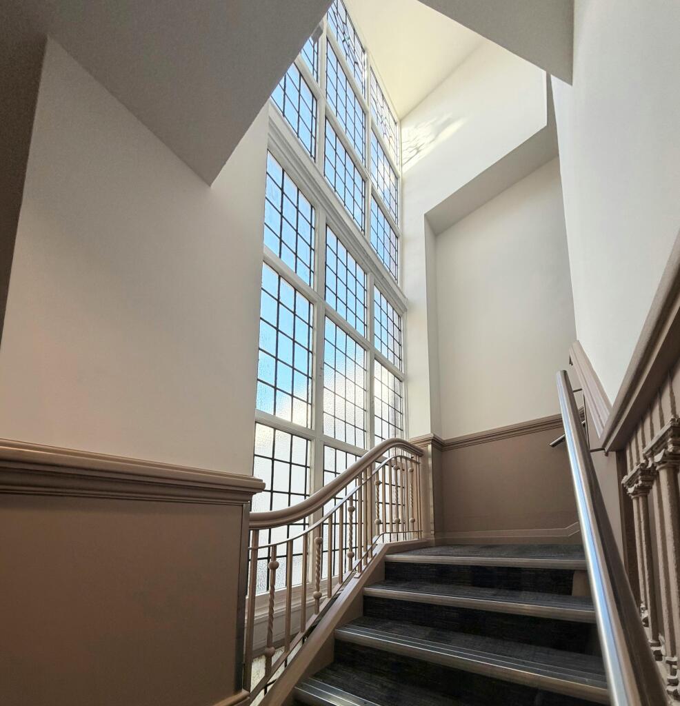 Corridor_03.jpg