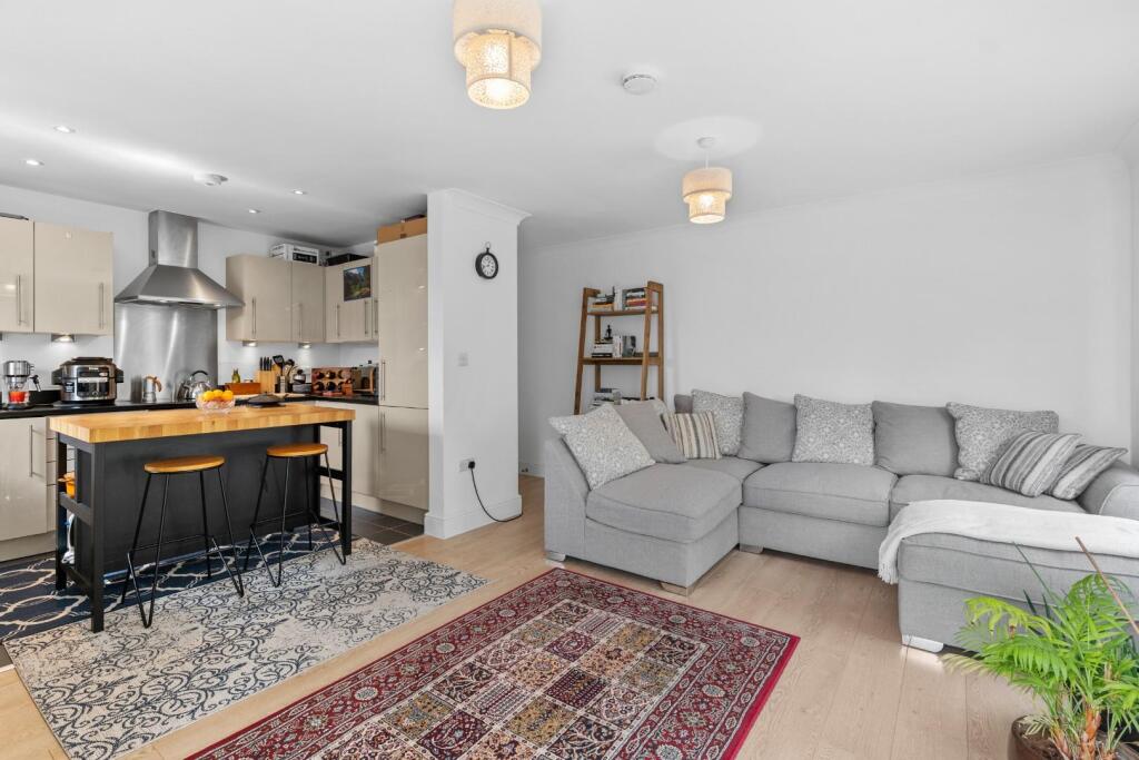 Apartment in Coventry - View 4