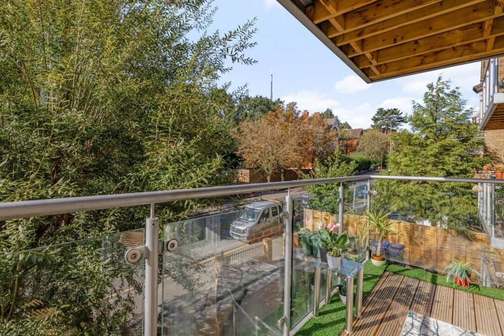 Apartment in London, Crystal Palace - View 4
