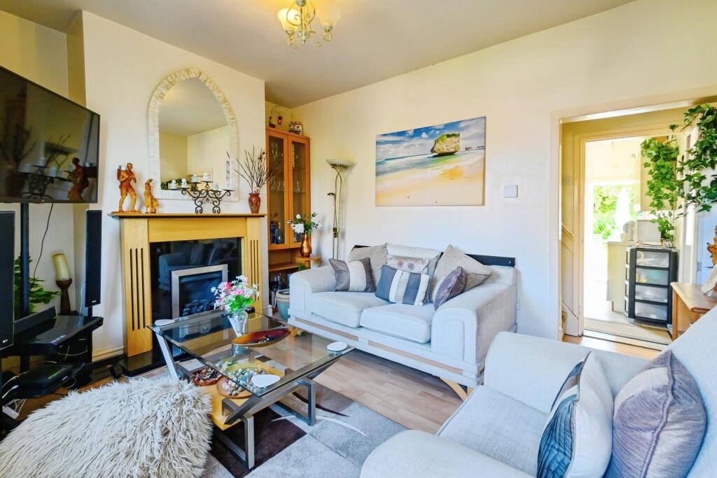 Moss Place, Bury, Greater Manchester, BL9 photo 5