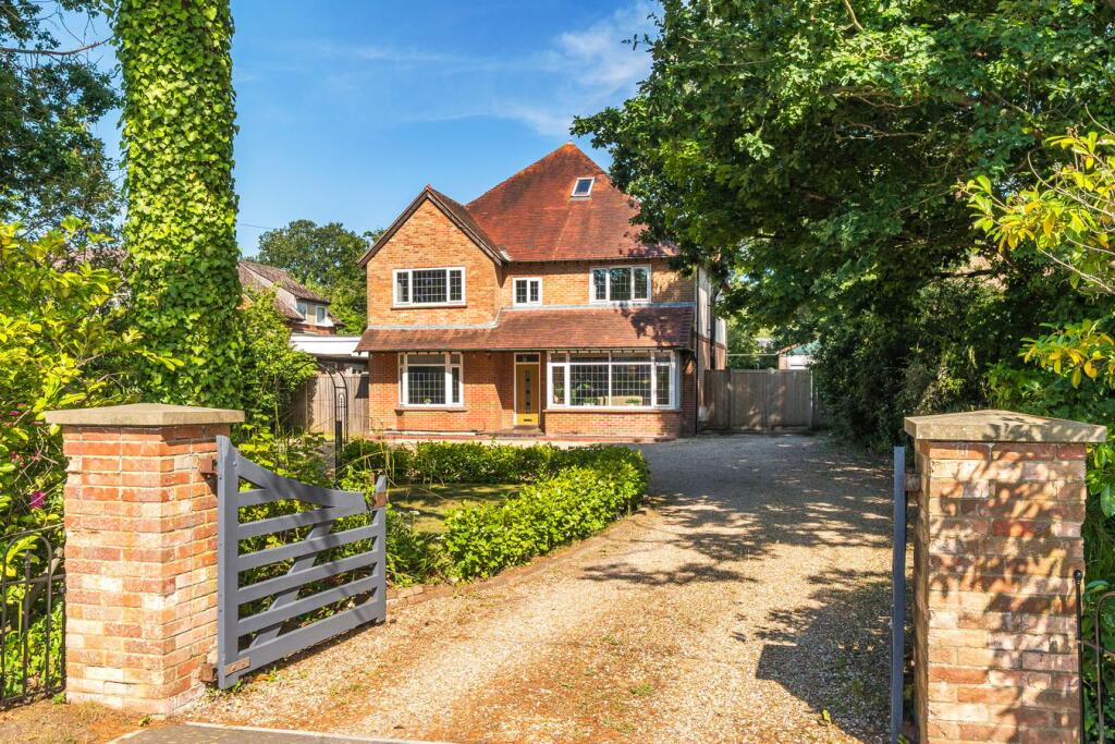 Main image of property: Ringwood Road, Ferndown, BH22