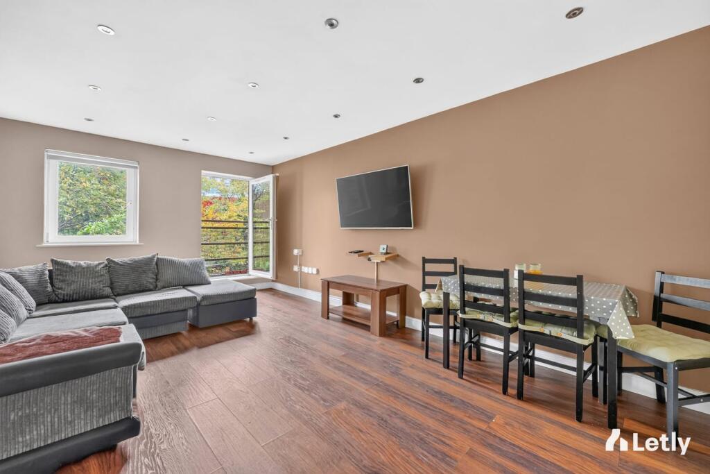Main image of property: High Road, Harrow, HA3