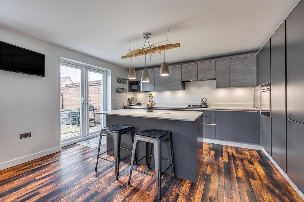Butler Drive, Lidlington, Bedfordshire, MK43 photo 2