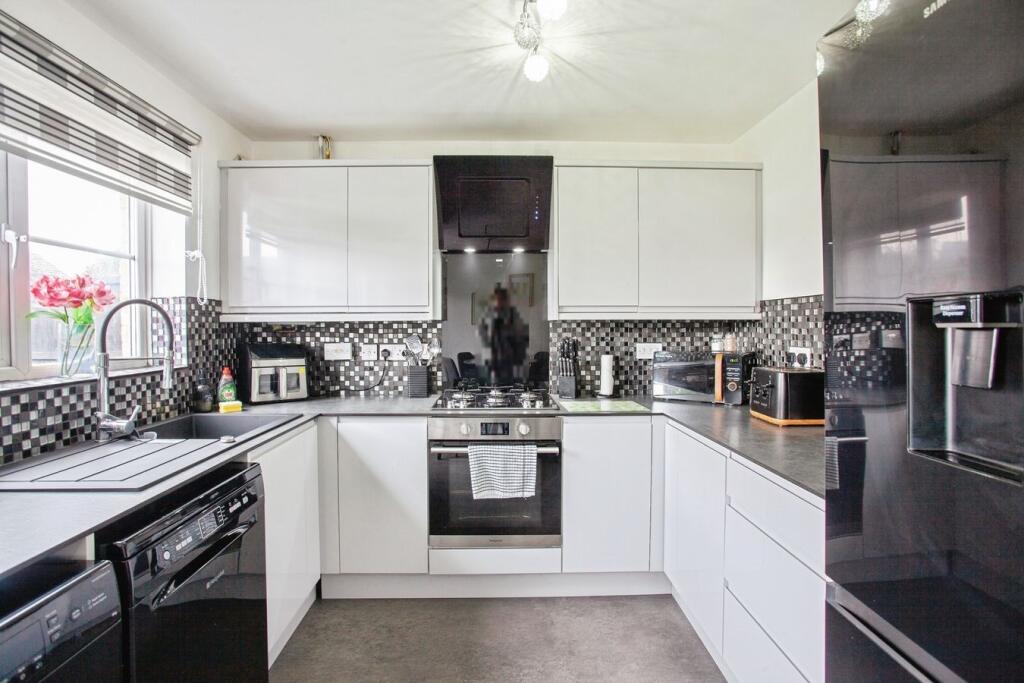 House in Sheffield - View 5