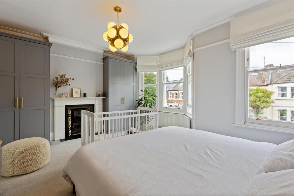 House in London - More