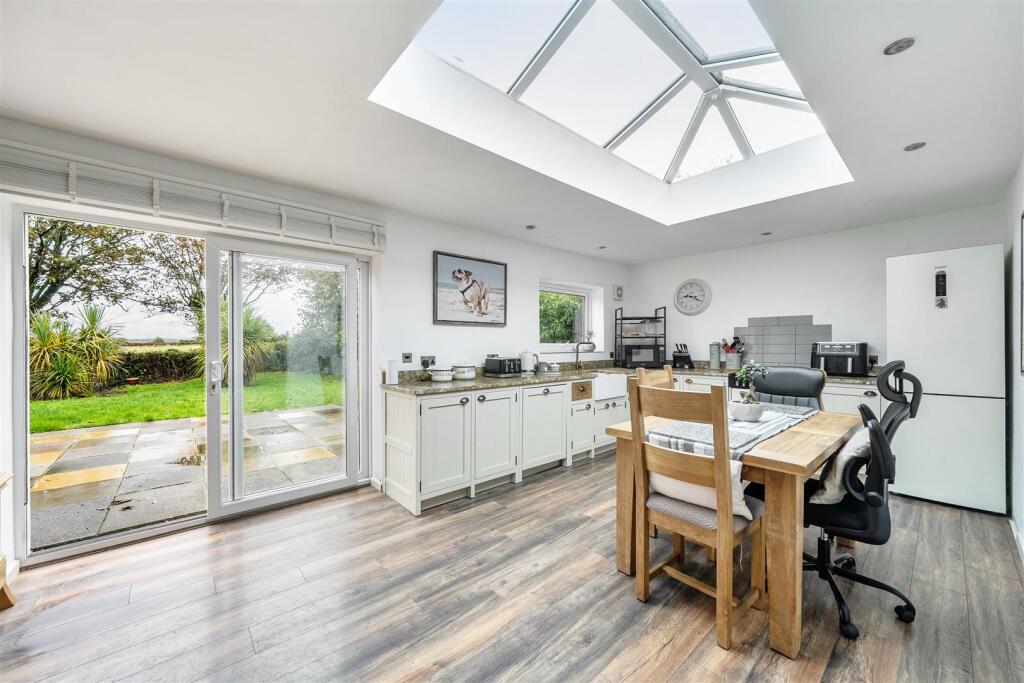 House in Porthtowan, St. Agnes - View 3