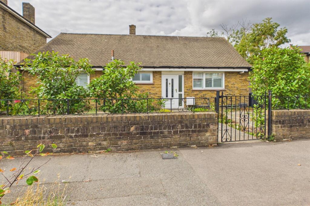 Main image of property: Buckleigh Road, London, SW16