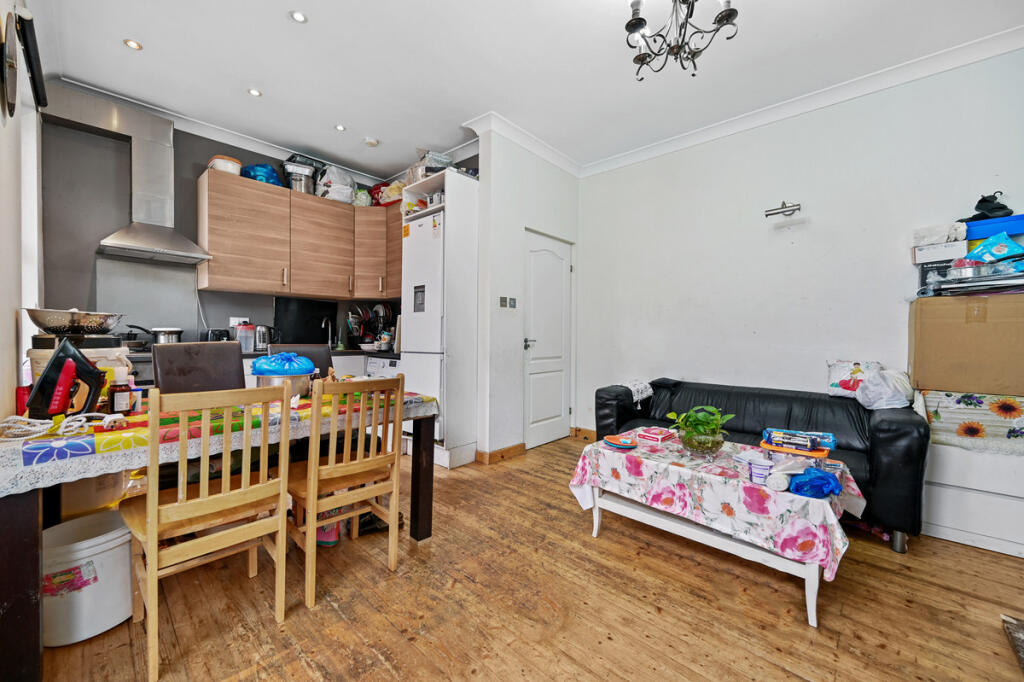 Apartment in London, Twyford - View 4