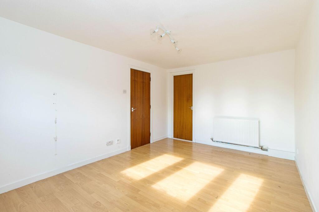 Apartment in Edinburgh - View 5