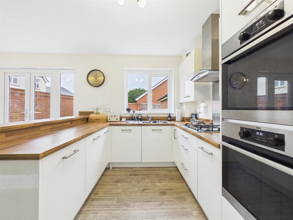 Teasel Grove, Mickleover, Derby photo 4