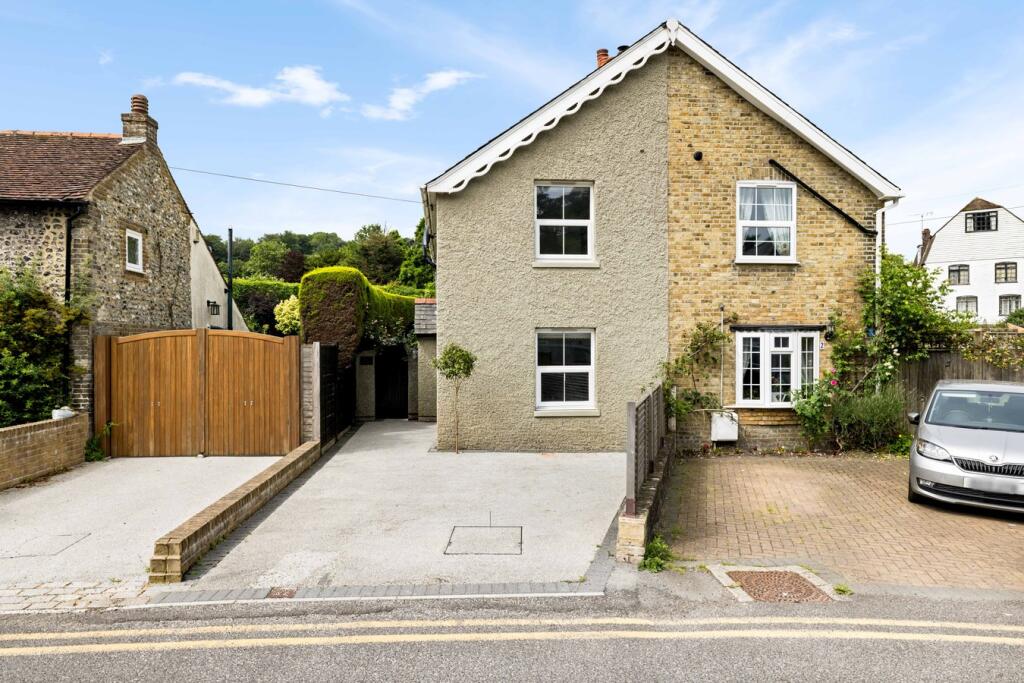 2 bedroom semi-detached house for sale in Lower Road, Temple Ewell ...