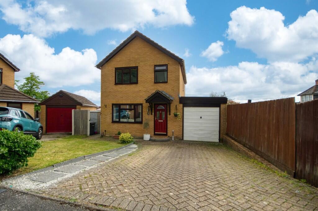 Main image of property: Hilldene Way, West End, Hampshire, SO30