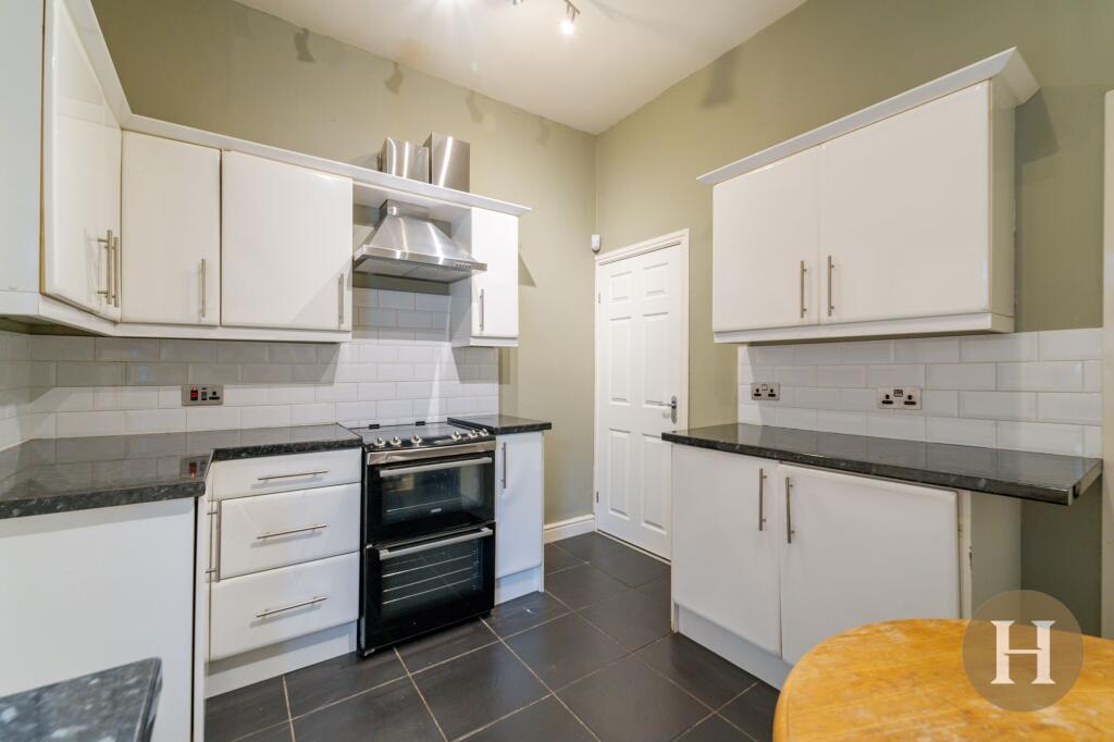 House in Birmingham, Harborne - More