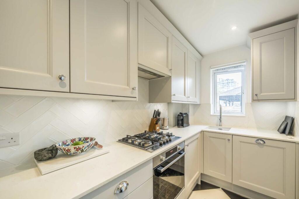 Apartment in London - View 4