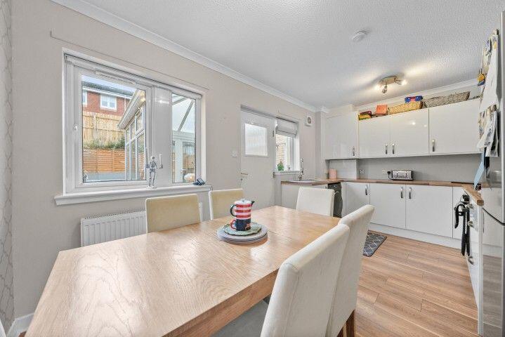House in Cumbernauld, Collingwood, Blackwood - View 4