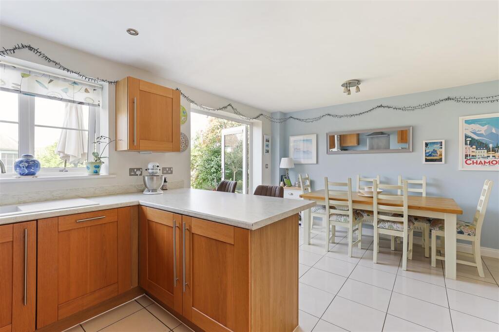 13, Old Common, Minchinhampton, Stroud photo 4