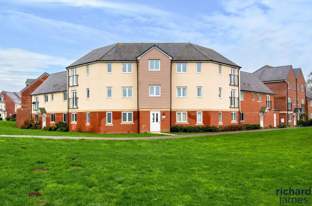 Main image of property: Lucknam Crescent, Swindon, SN3