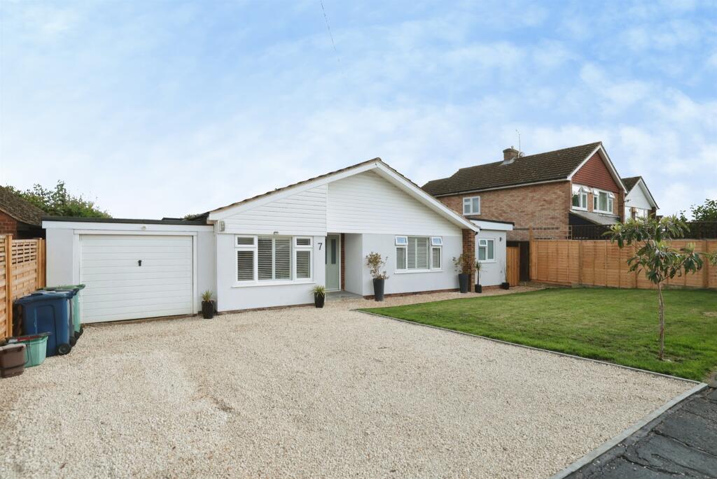 Main image of property: The Warren, Chesham