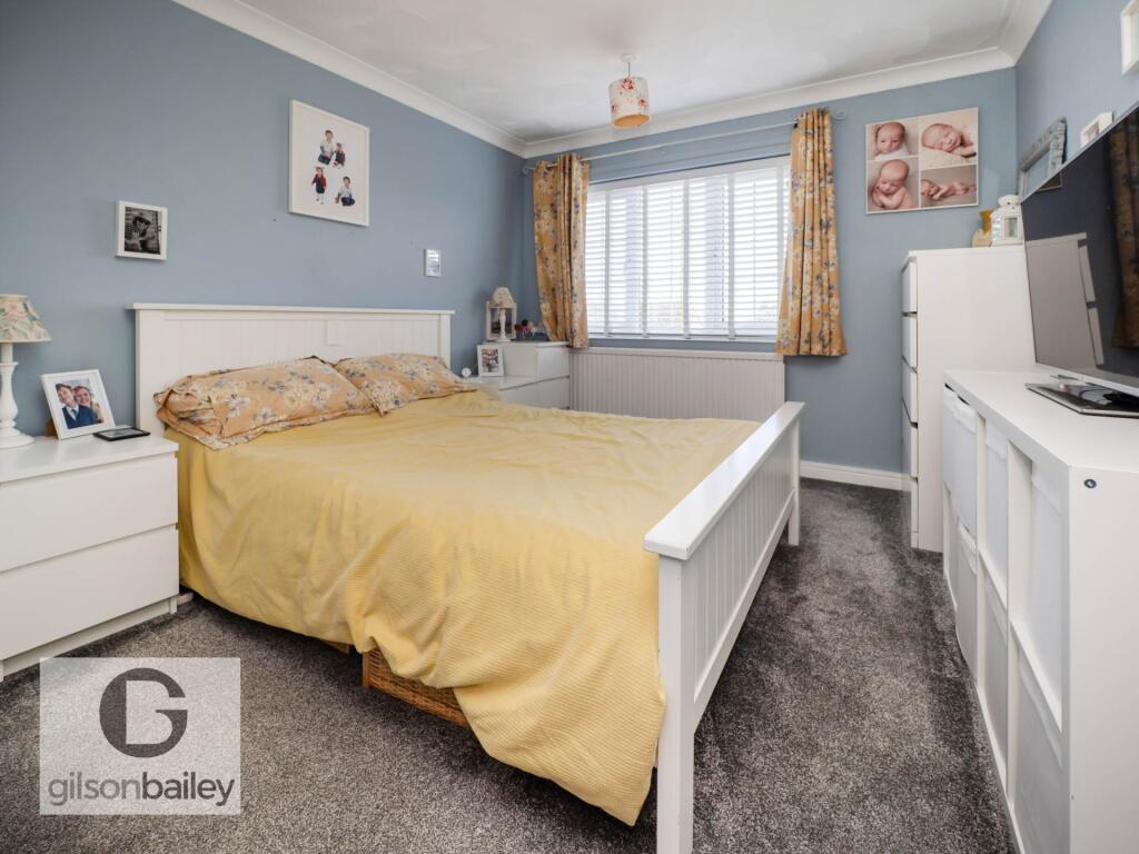 Nursery Close, Acle photo 4