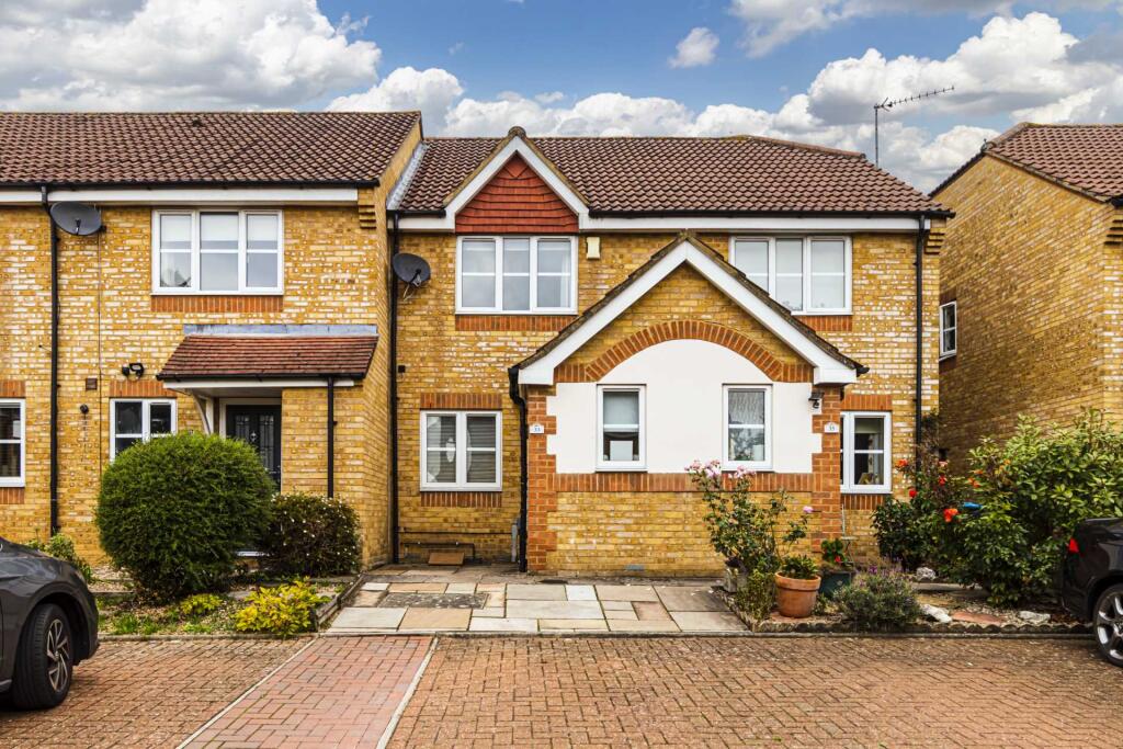 Main image of property: Thorne Close, Hemel Hempstead, Hertfordshire, HP1