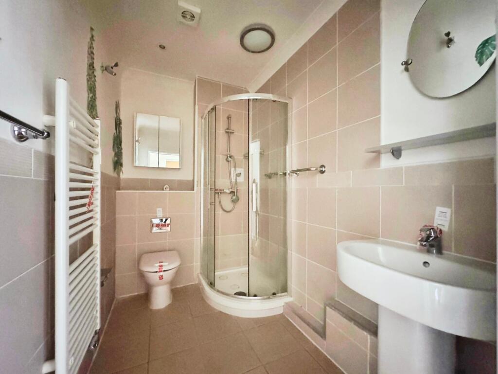 Apartment in London - View 4
