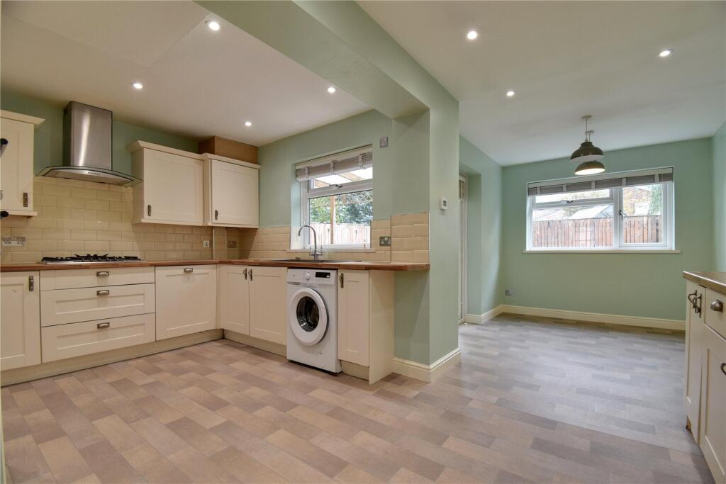 Mulgrave Drive, Northallerton, North Yorkshire, DL7 photo 2