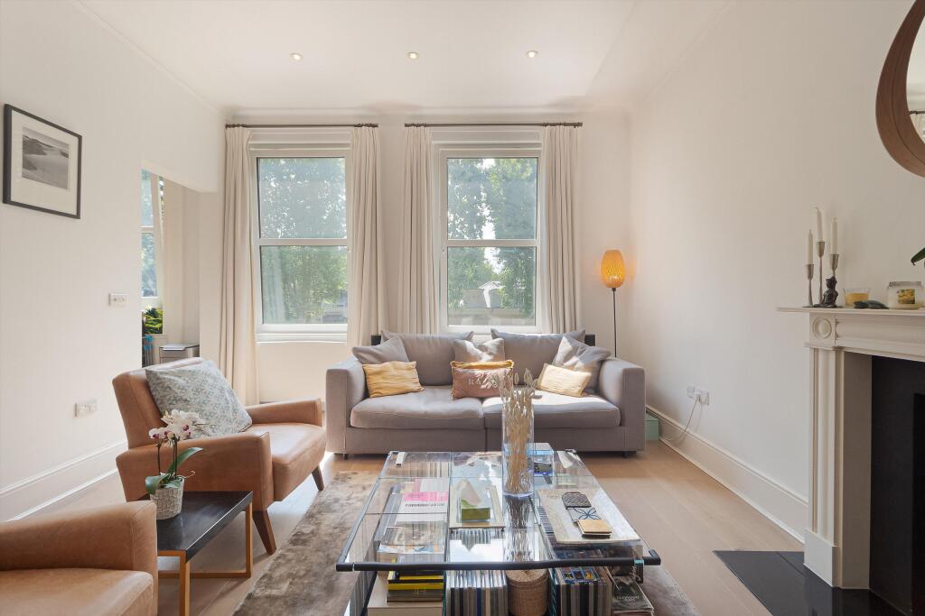 Main image of property: 47E Harrington Gardens, London SW7