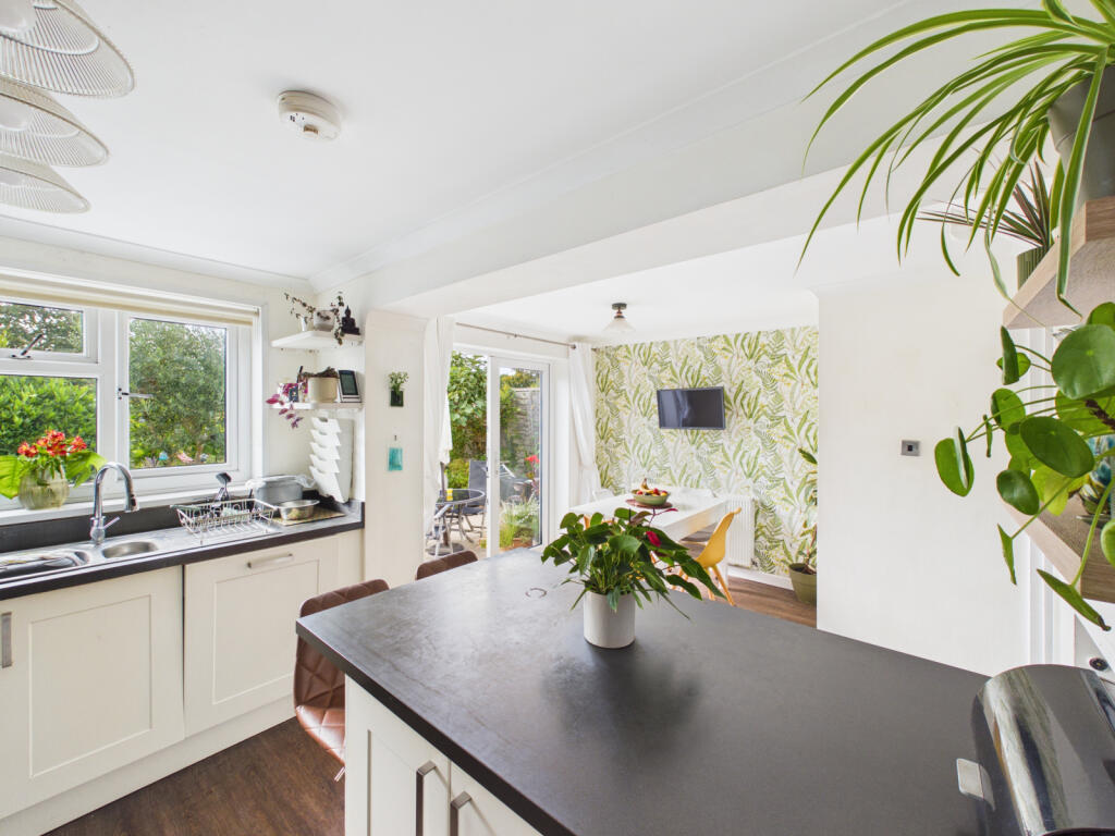 House in Southampton - View 5
