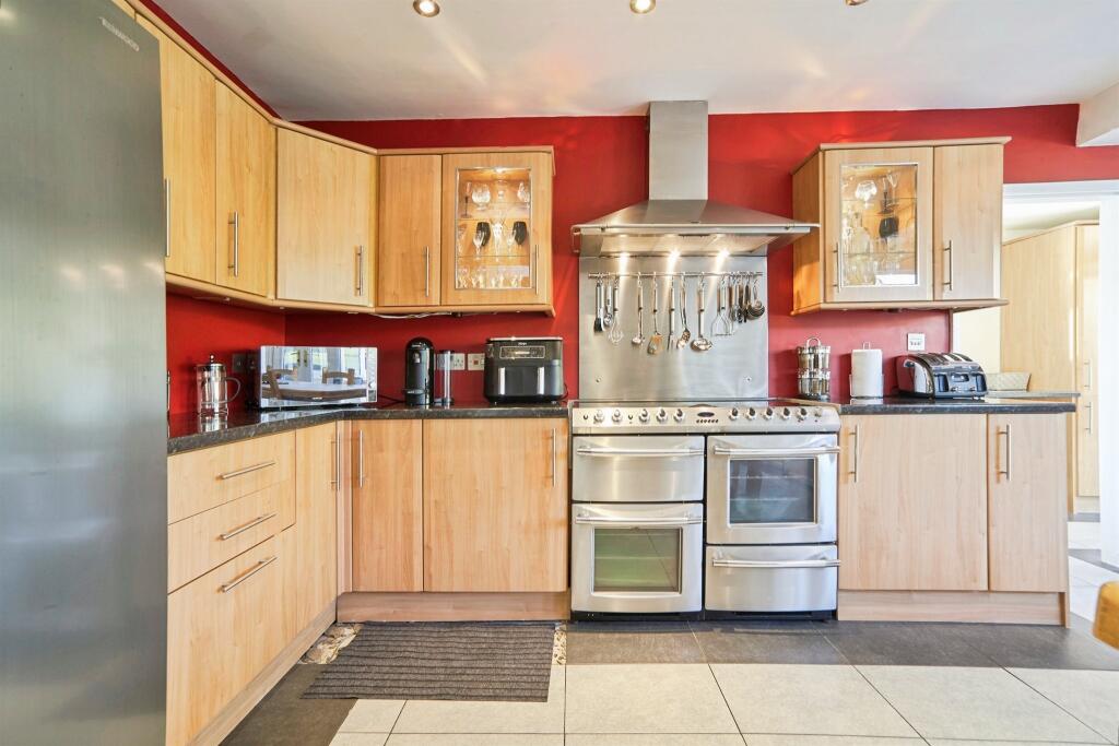 House in Keighley, Bogthorn - View 4