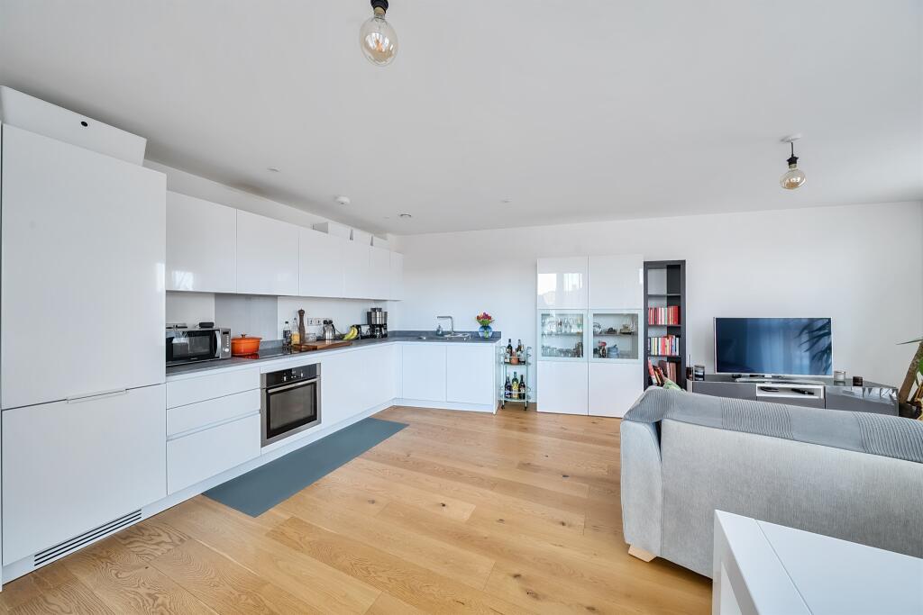 Main image of property: Cavendish Road, London