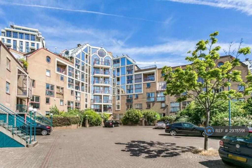 Apartment in London - View 5