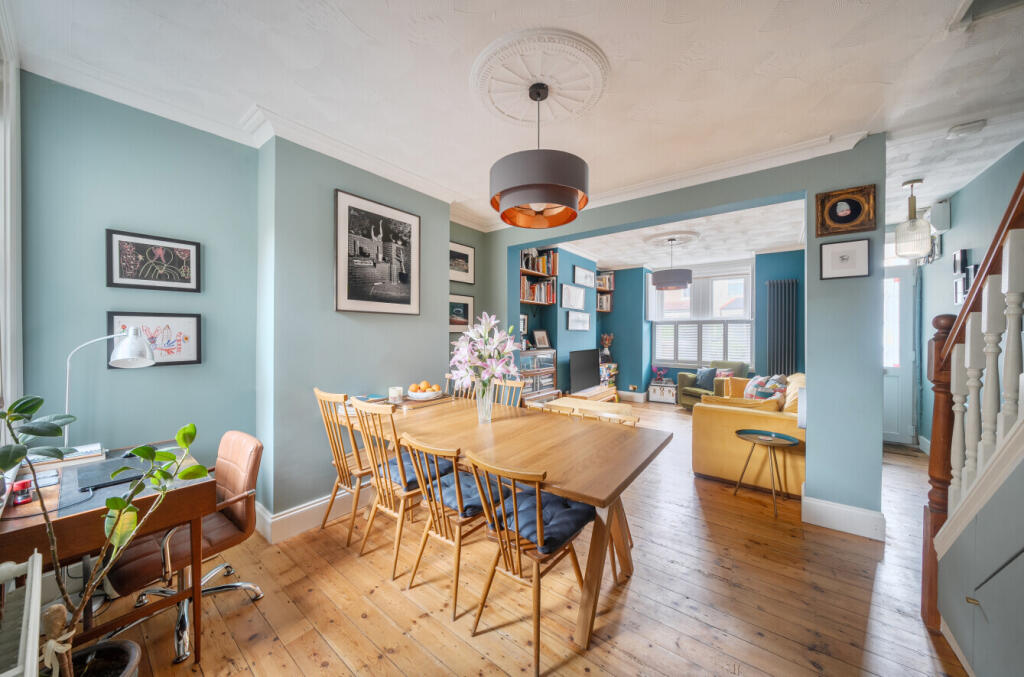 House in London - View 4