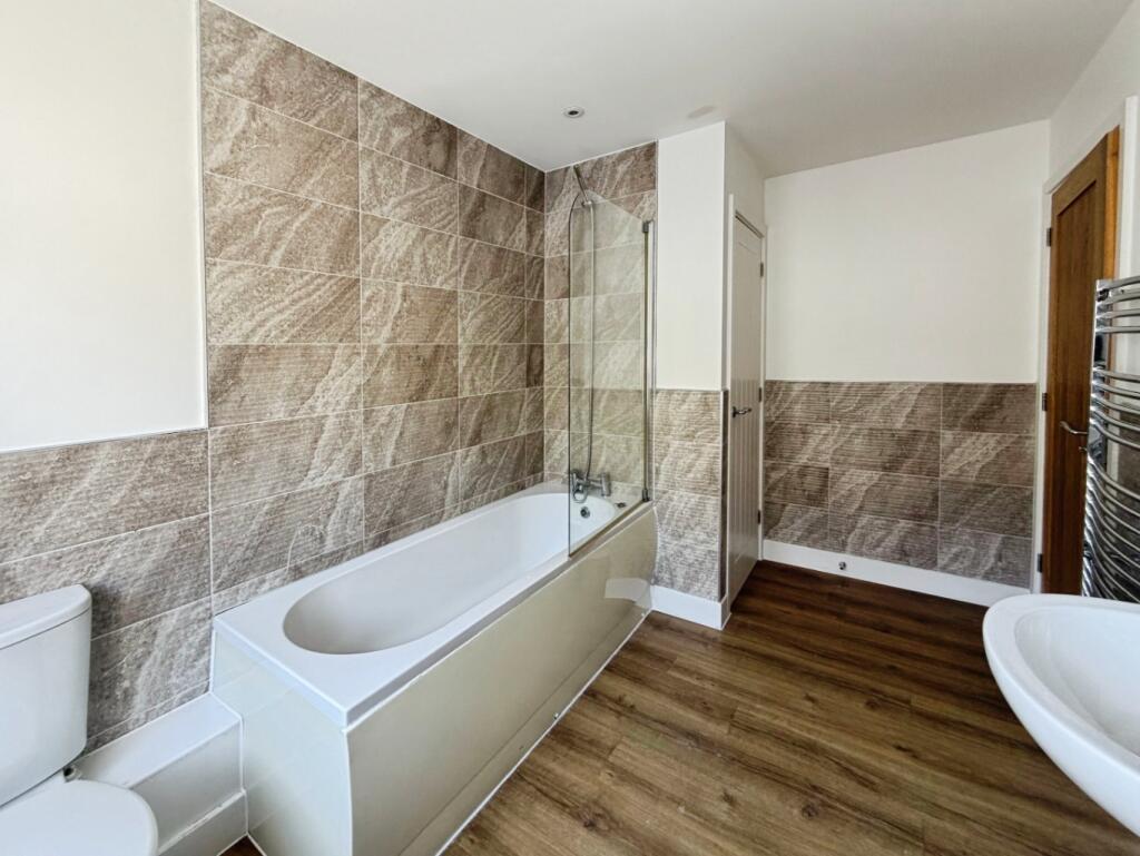 House in Helston, Cornwall - View 4