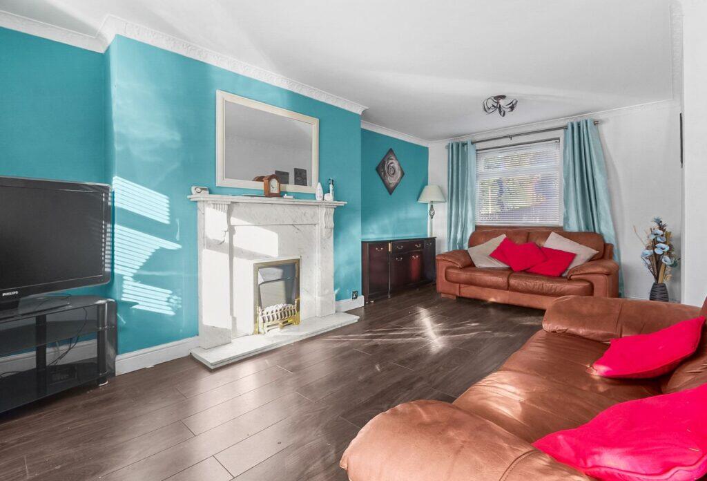 36 Victoria Crescent, Airdrie ML6 9DB photo 2