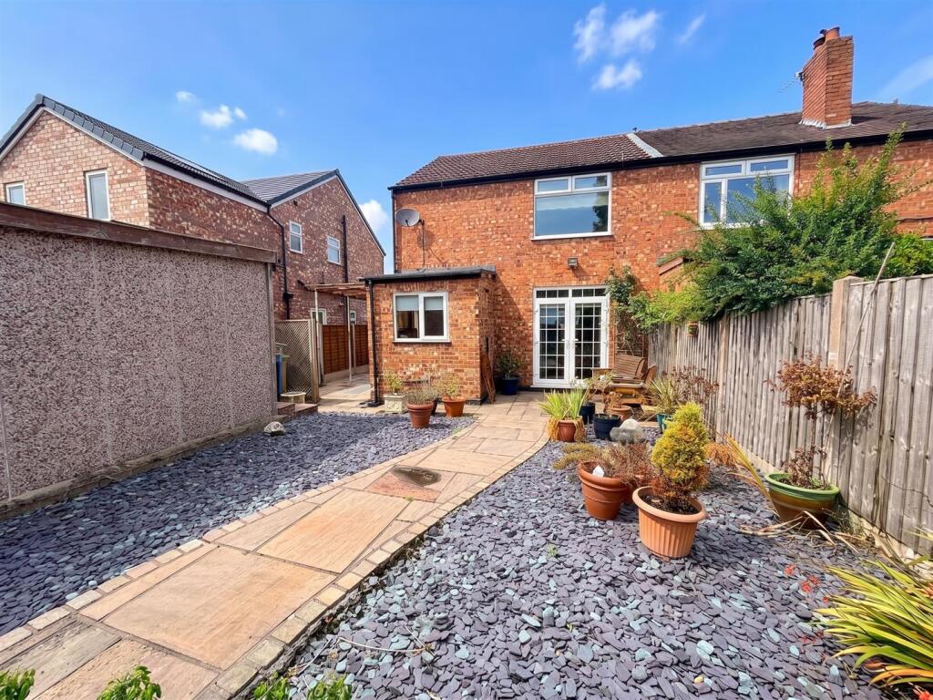 House in Warrington - View 4