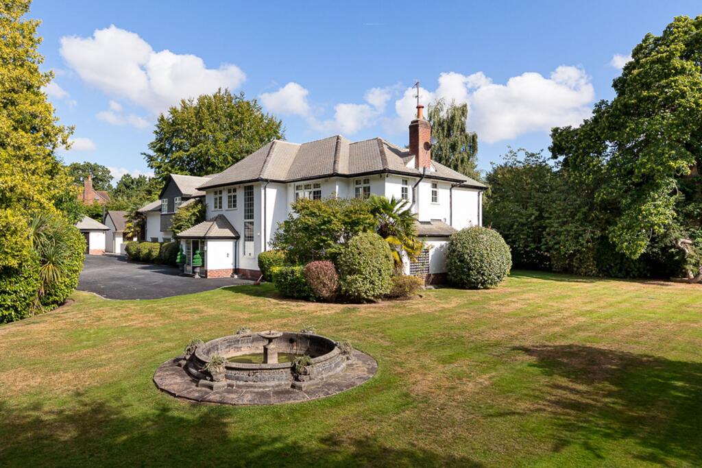 7-bed detached on Warrington Road, Mere, WA16, £2,500,000