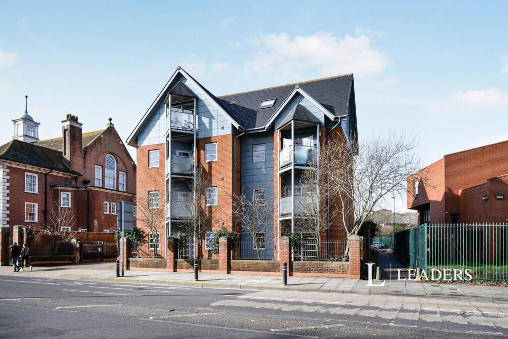 Main image of property: Fratton Road, Portsmouth, Hampshire, PO1