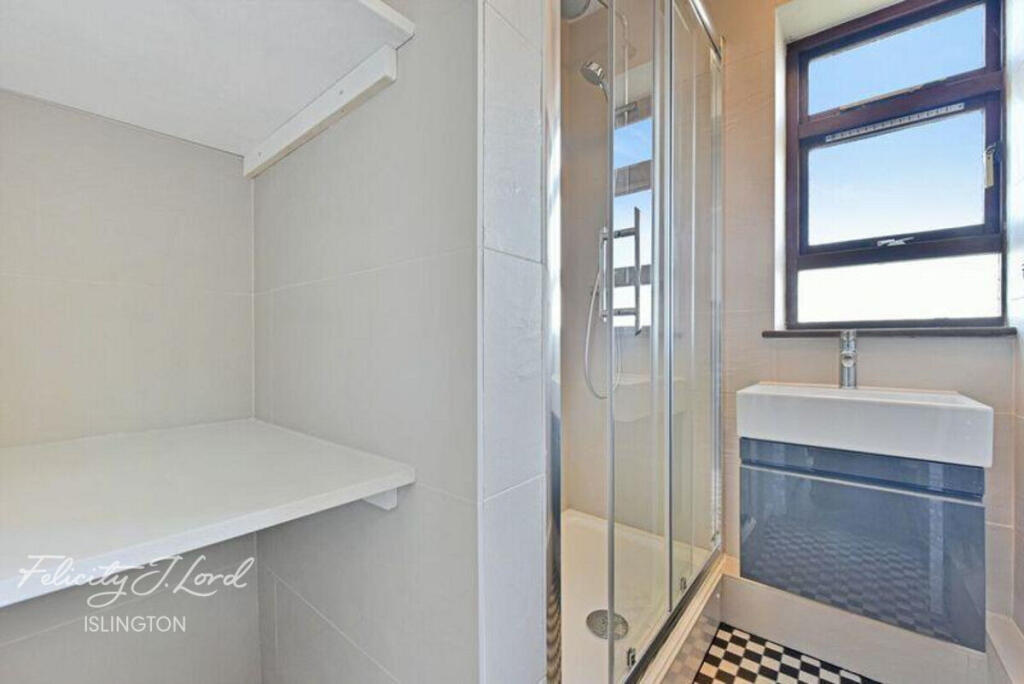 Main image of property: St Peter's Street, London